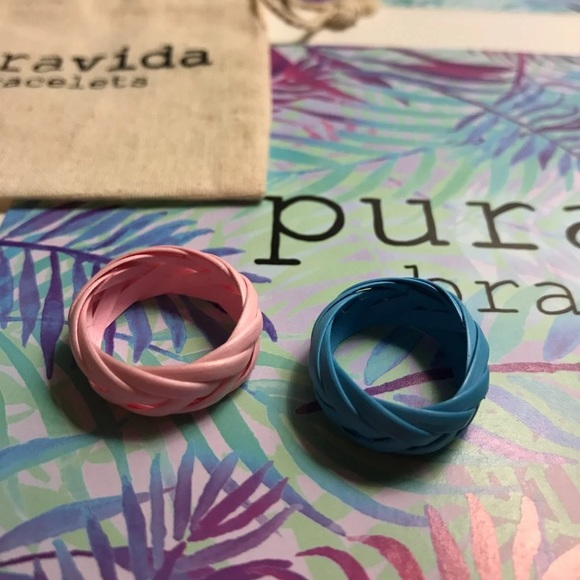 Pura Vida Bracelets Bundle+Braided Rings - Picture 5 of 5